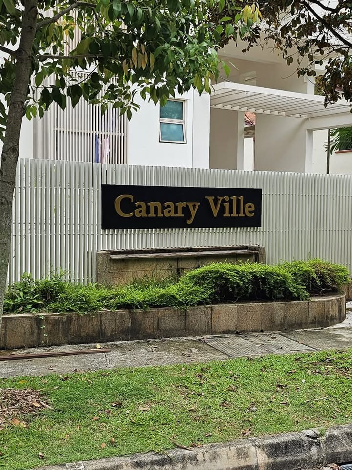 Channel Letters (Non-lighted)